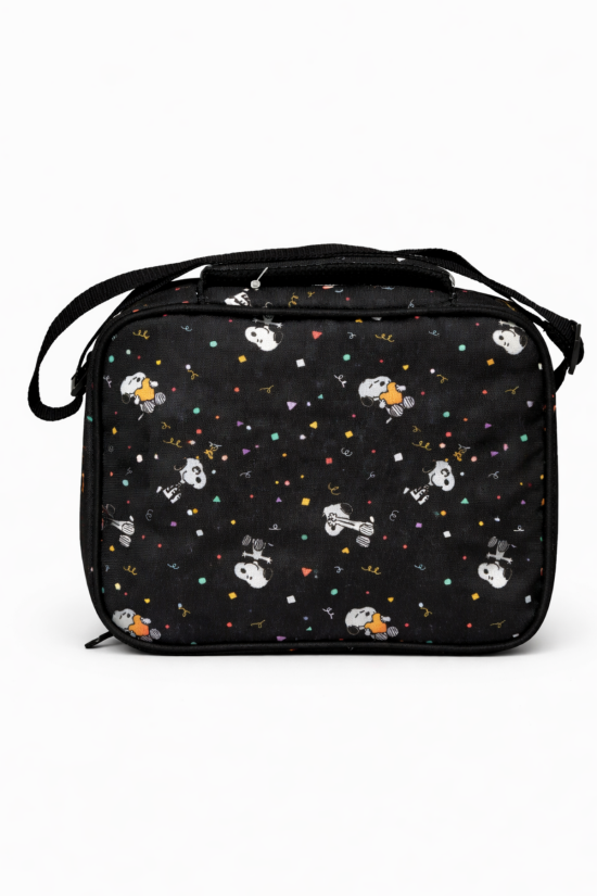 Snoopy Lisanslı Siyah Beslenme Çantası - PVC Kaplamalı Suluk Bölmeli Okul Beslenme Çantası