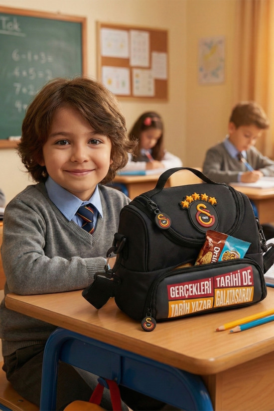 Galatasaray Lisanslı 2 Bölmeli 5 Yıldızlı Siyah Orijinal Beslenme çantası