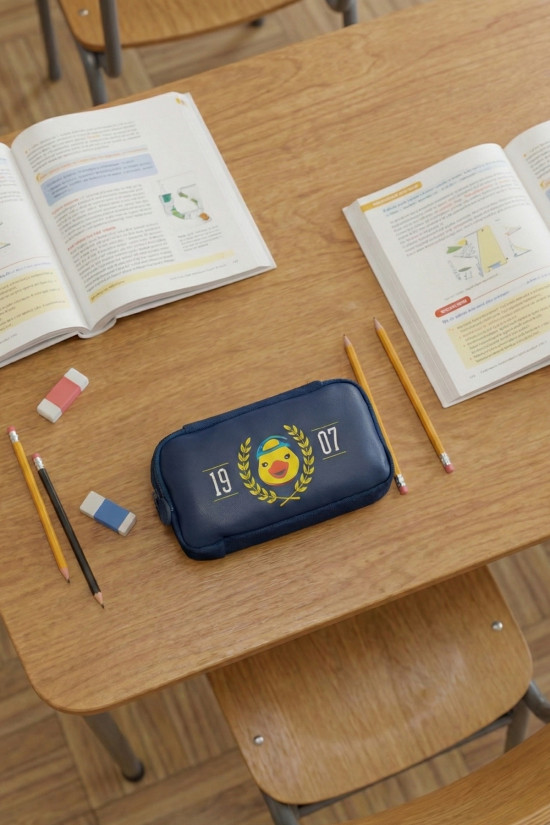 Fenerbahçe Lisanslı Çift Bölmeli Yellow Maskotlu Lacivert Orijinal Kalemlik